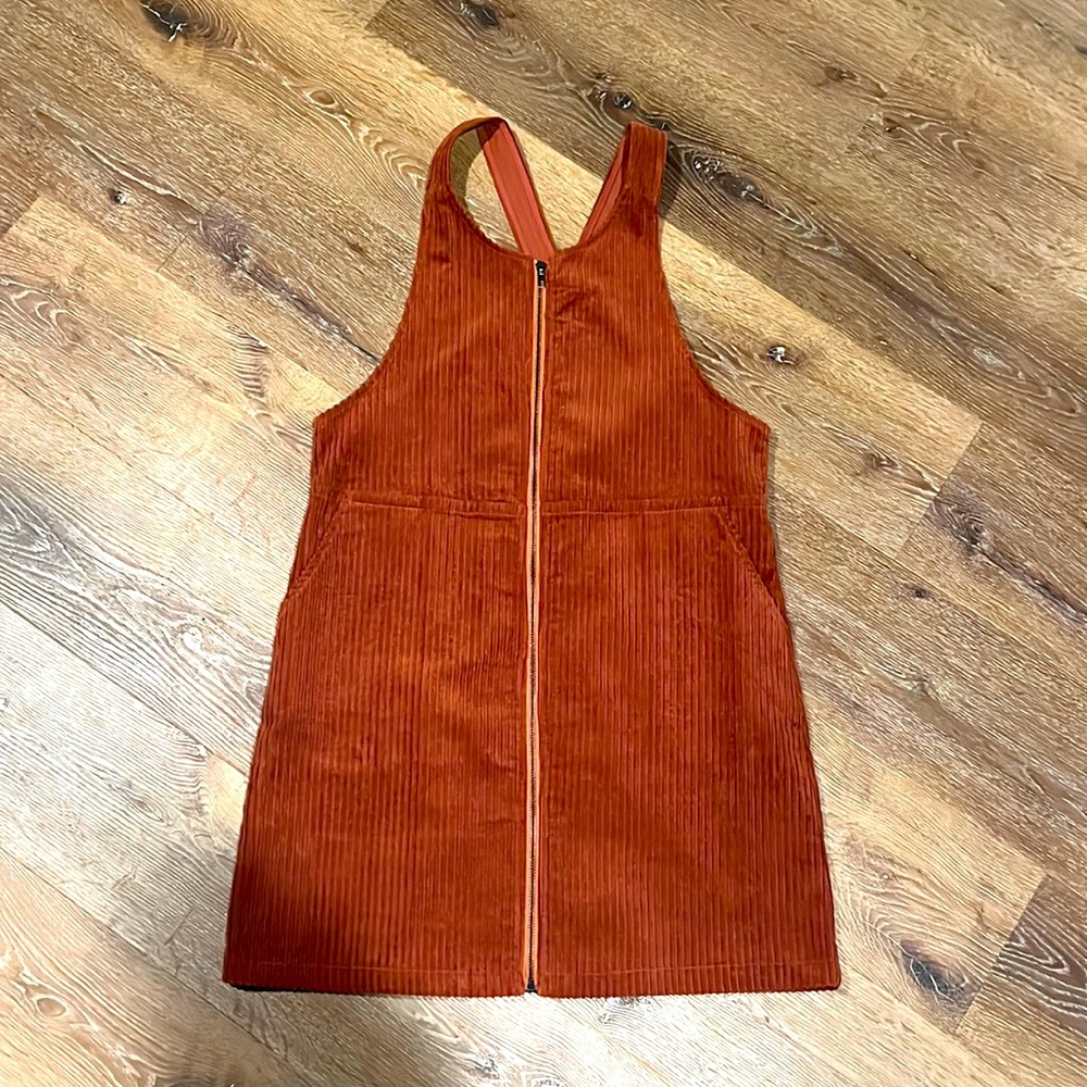 Cozy Casual Corduroy Jumper with pockets